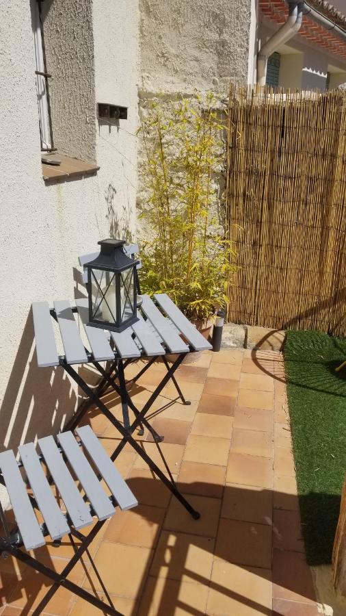 Chambre D'Hote La Petite Maison Du Puits 博莱讷 外观 照片