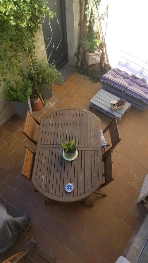 Chambre D'Hote La Petite Maison Du Puits 博莱讷 外观 照片